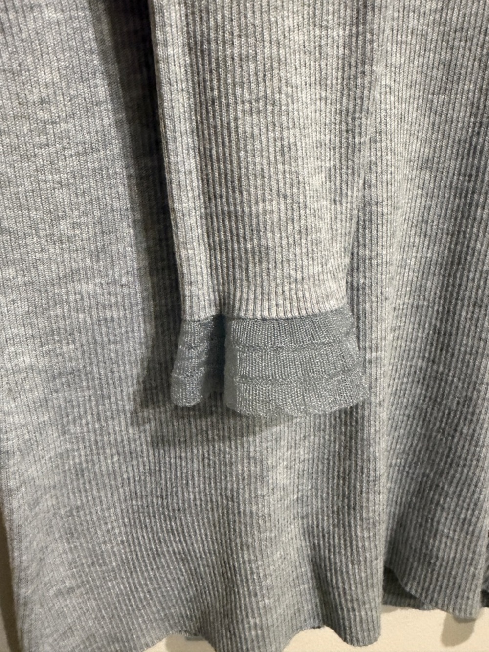 Anne Klein Light Gray Ribbed Mock Neck Sweater - Picture 4 of 7